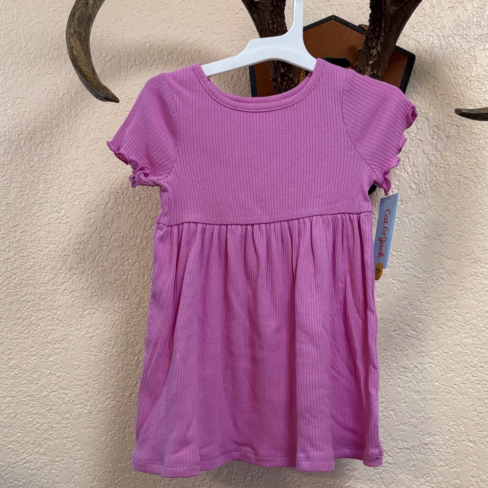 Cat & Jack Lilac Short Sleeve Top